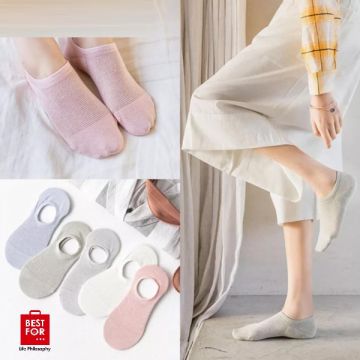 Invisible Woman Socks