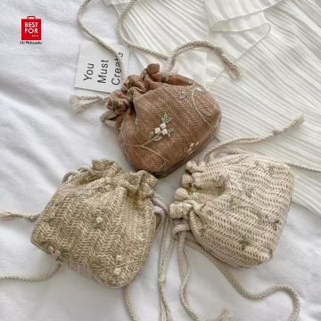 Embroidery Straw Bag