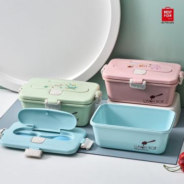 Lunch Box With Spoon